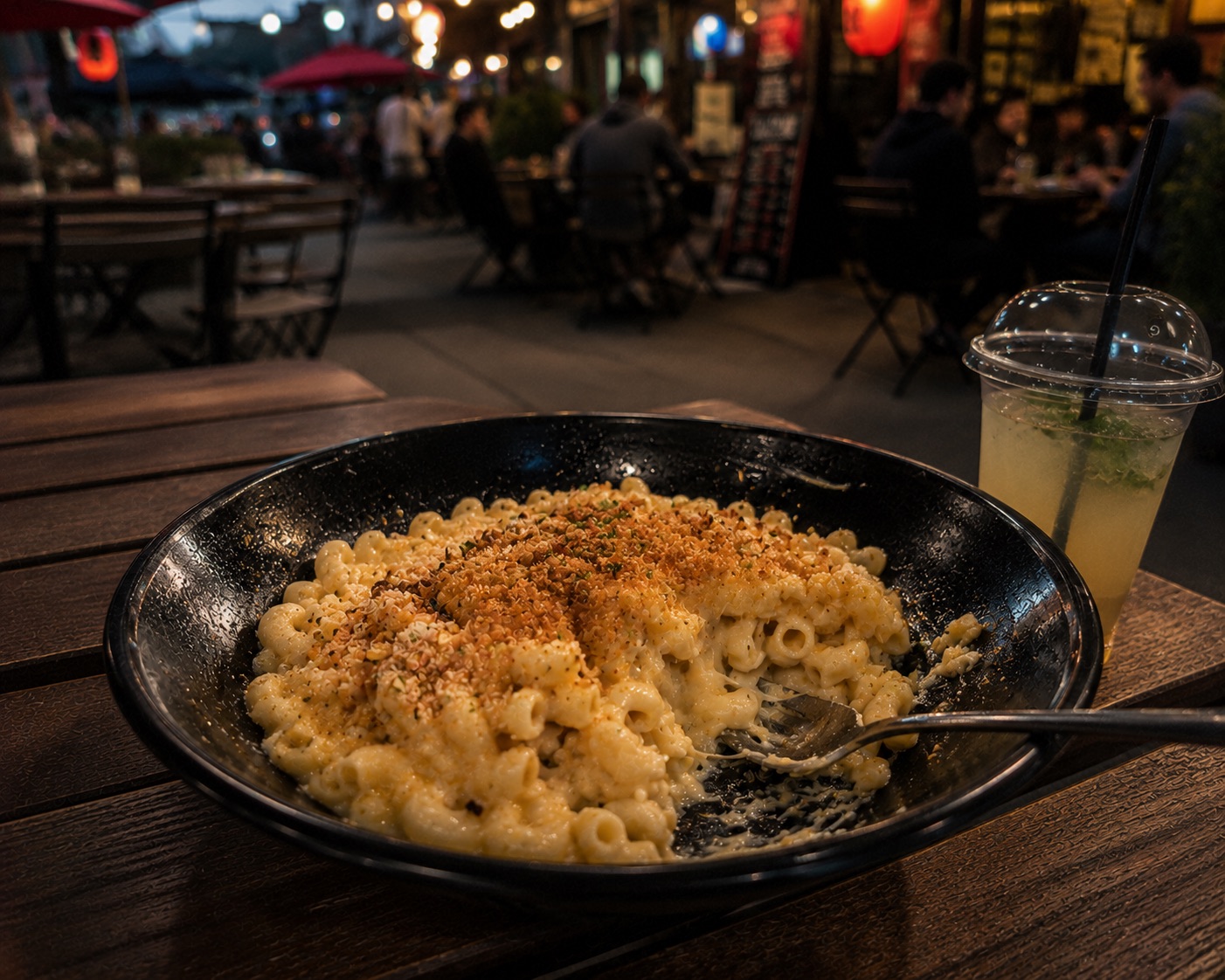 Original mac and cheese photo for dark kitchens