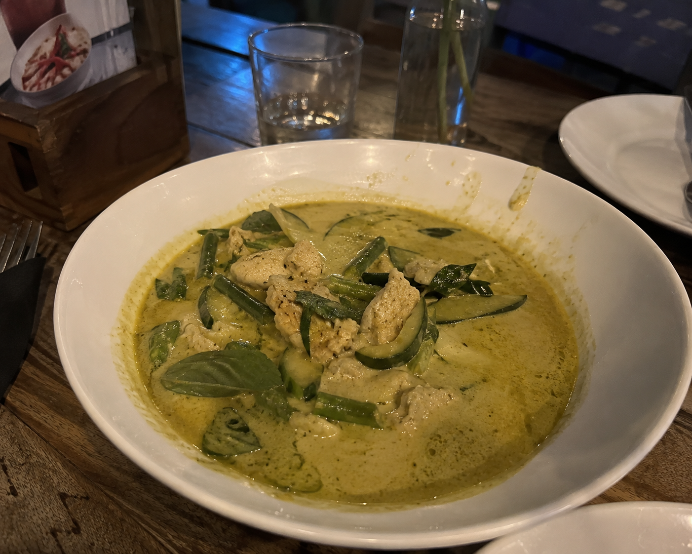 Original green curry photo for thai restaurants